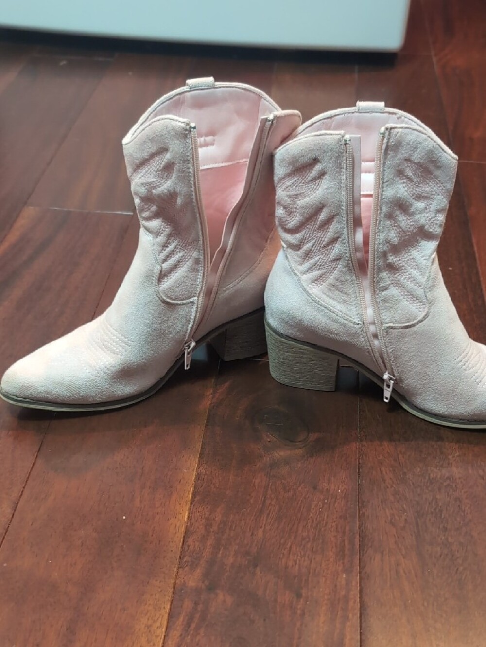 Altar'd State Pale Pink Suede Western Booties - Picture 6 of 6